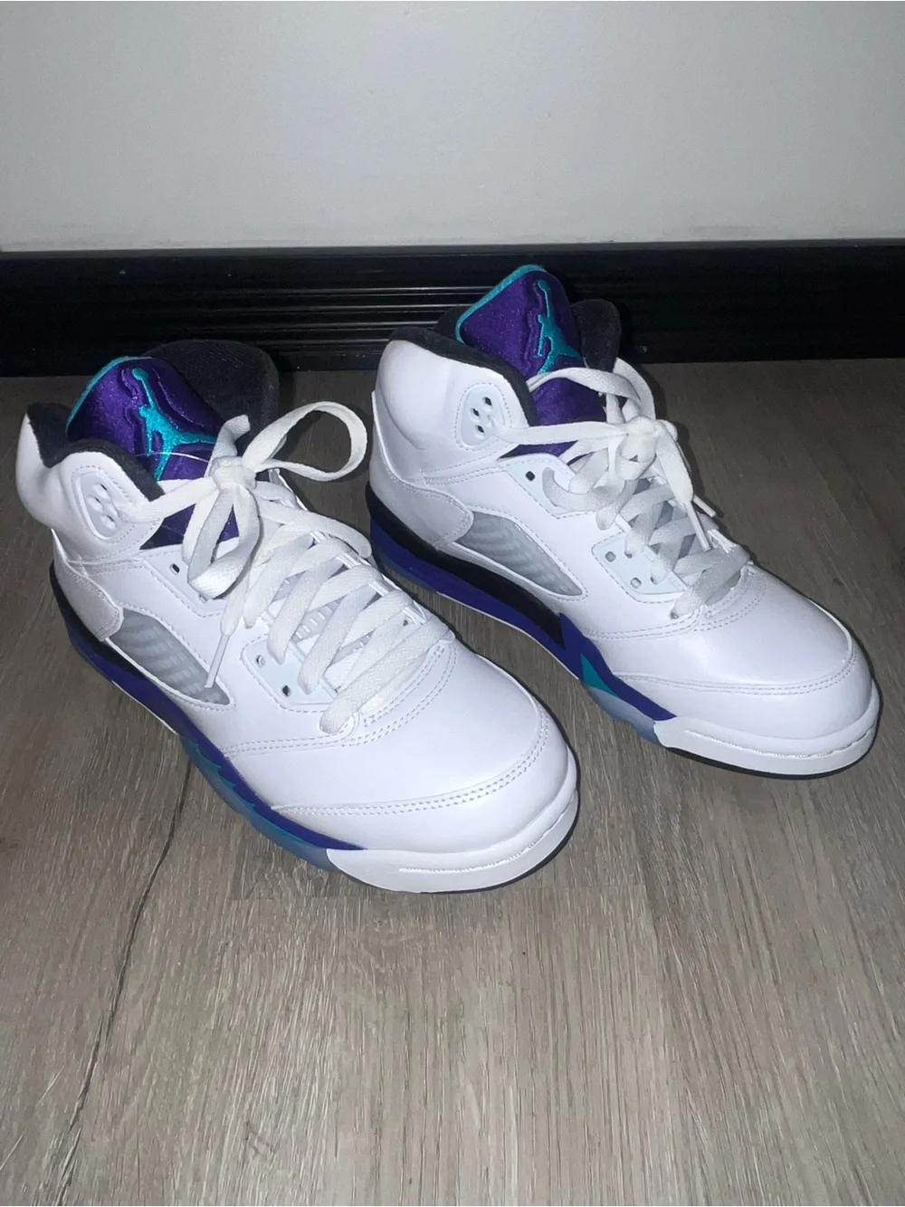 Kids Jordan 5 Retro GS Grape Size 6.5 Brand New